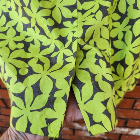 Lane Bryant Women's Floral Lime & Gray Pencil Skirt Size 20 Cotton Blend - Picture 3 of 5